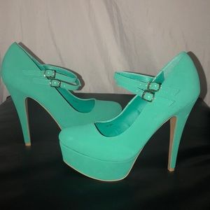 Teal Pumps